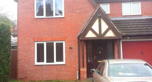  Image of 4 bedroom Detached house to rent in Sycamore Crescent Erdington Birmingham B24 at Birmingham, B24 8DF