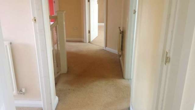  Image of 4 bedroom Detached house to rent in Sycamore Crescent Erdington Birmingham B24 at Birmingham, B24 8DF