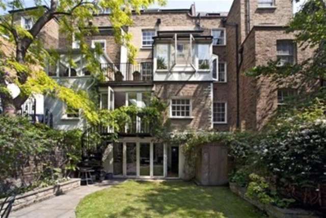  Image of 4 bedroom Terraced house to rent in Tachbrook Street London SW1V at London, SW1V 2NB