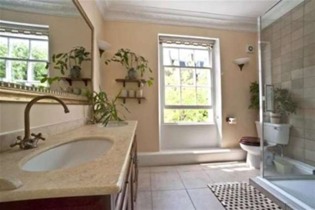  Image of 4 bedroom Terraced house to rent in Tachbrook Street London SW1V at London, SW1V 2NB