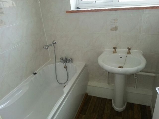  Image of 2 bedroom Property to rent in Teesdale Walk Shildon DL4 at Teesdale Walk  Shildon, DL4 2NB
