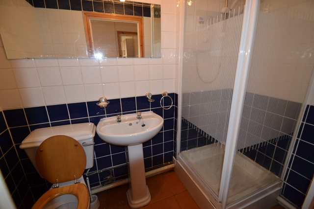  Image of 1 bedroom Flat to rent in Tewkesbury Street Cathays Cardiff CF24 at Cathays Cardiff Roath, CF24 4QQ