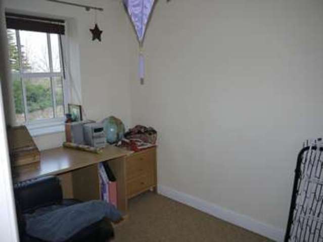  Image of 2 bedroom Terraced house to rent in The Archers Way Glastonbury BA6 at The Archers Way  Glastonbury, BA6 9JB