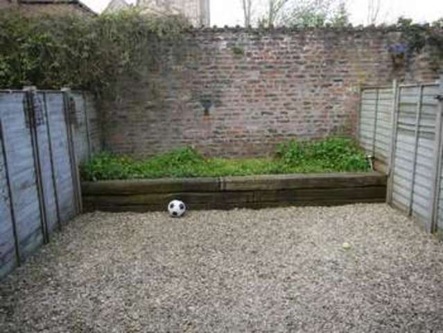  Image of 2 bedroom Terraced house to rent in The Archers Way Glastonbury BA6 at The Archers Way  Glastonbury, BA6 9JB