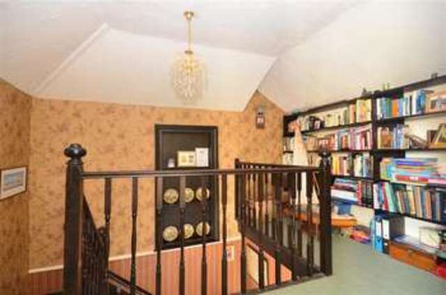  Image of 4 bedroom Terraced house for sale in The Avenue Hythe CT21 at Hythe Kent Hythe, CT21 5NJ