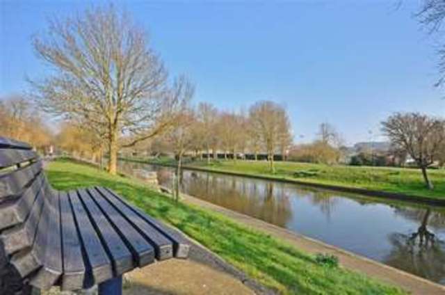  Image of 4 bedroom Terraced house for sale in The Avenue Hythe CT21 at Hythe Kent Hythe, CT21 5NJ