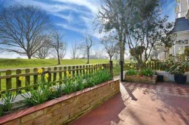  Image of 4 bedroom Terraced house for sale in The Avenue Hythe CT21 at Hythe Kent Hythe, CT21 5NJ