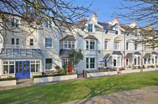  Image of 4 bedroom Terraced house for sale in The Avenue Hythe CT21 at Hythe Kent Hythe, CT21 5NJ