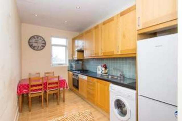  Image of 2 bedroom Flat for sale in The Avenue London W13 at London  Drayton Green, W13 8JR