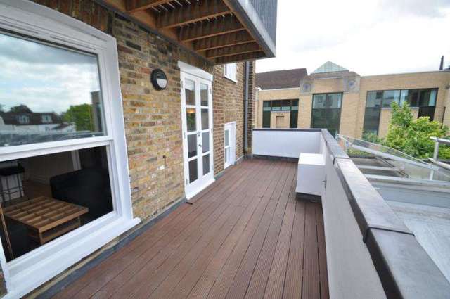  Image of 2 bedroom Flat to rent in The Broadway London SW19 at Wimbledon London Merton, SW19 1SD