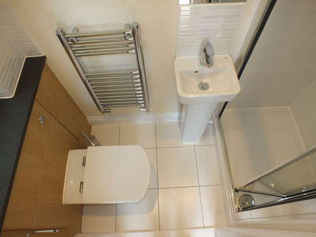  Image of 1 bedroom Detached house to rent in The Drive Earley Reading RG6 at Earley Reading Berkshire, RG6 1EG