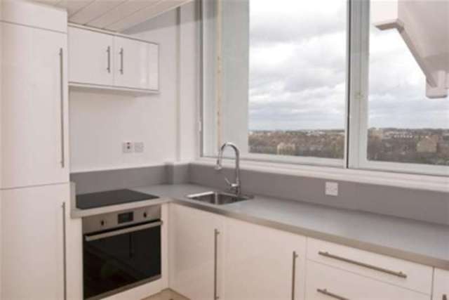  Image of 2 bedroom Flat to rent in Lee Street Leicester LE1 at Leicester, LE1 3AH