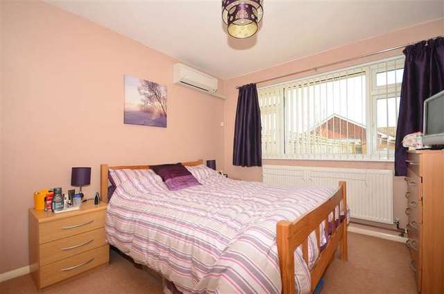  Image of 2 bedroom Bungalow for sale in The Fairway Dymchurch Romney Marsh TN29 at Dymchurch Romney Marsh Dymchurch, TN29 0QG