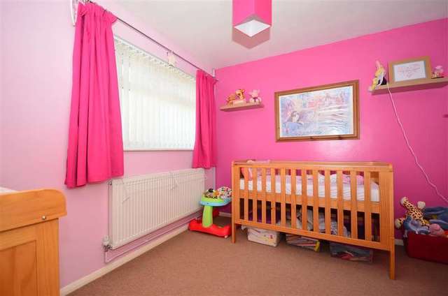  Image of 2 bedroom Bungalow for sale in The Fairway Dymchurch Romney Marsh TN29 at Dymchurch Romney Marsh Dymchurch, TN29 0QG