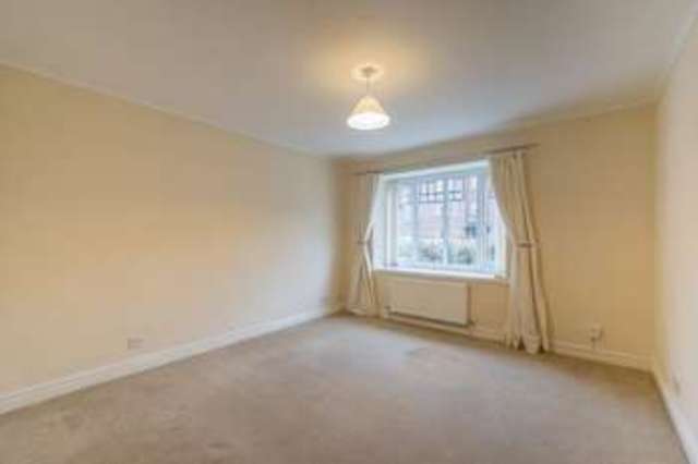  Image of 1 bedroom Flat to rent in The Fieldings Lydiate Liverpool L31 at The Fieldings  Lydiate, L31 2PT