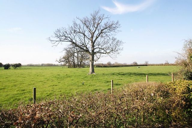  Image of 4 bedroom Semi-Detached house for sale in The Green Aston Rowant Watlington OX49 at The Green  Aston Rowant, OX49 5ST
