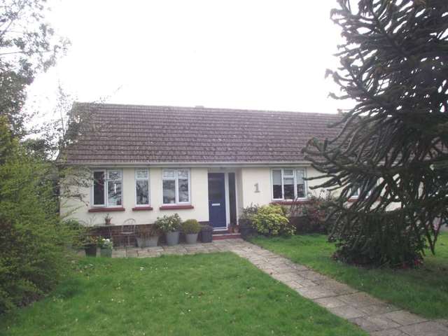 Image of 2 bedroom Semi-Detached house to rent in The Green Feering Colchester CO5 at The Green Feering Colchester, CO5 9QG