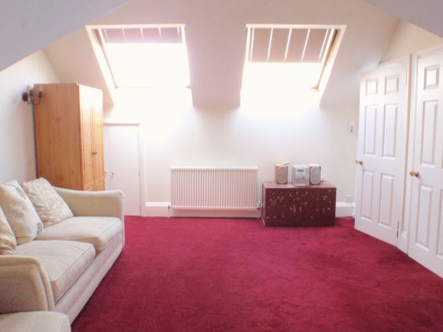  Image of 5 bedroom Detached house for sale in The Mall London N14 at The Mall Southgate Palmers Green, N14 6LR