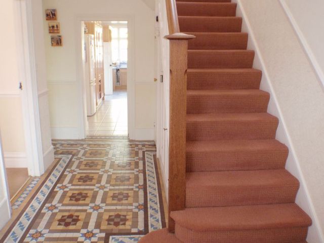  Image of 5 bedroom Detached house for sale in The Mall London N14 at The Mall Southgate Palmers Green, N14 6LR