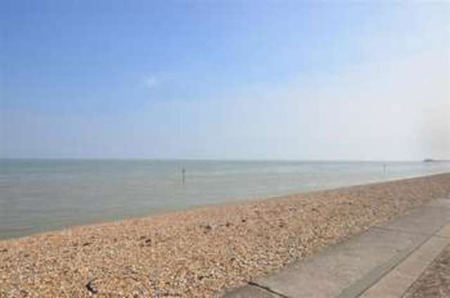  Image of 2 bedroom Apartment for sale in Marina Court The Marina Deal CT14 at Deal Kent Deal, CT14 6NW
