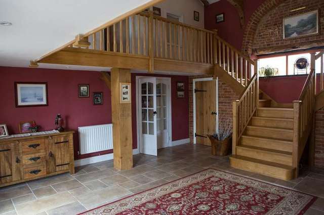 Image of 4 bedroom Detached house for sale in Mautby Lane Mautby Great Yarmouth NR29 at Mautby Great Yarmouth Norfolk, NR29 3EJ