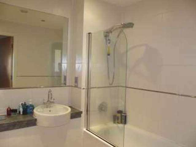  Image of 2 bedroom Flat to rent in Leeds Street Liverpool L3 at 39 Leeds Street City Centre Liverpool, L3 2DA