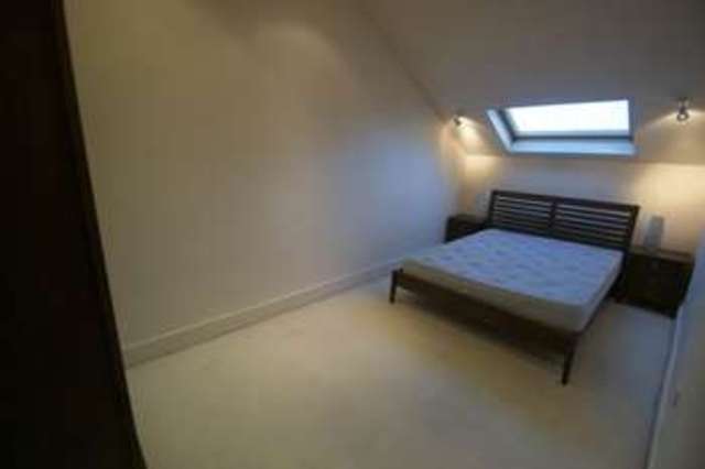  Image of 2 bedroom Flat to rent in Foxhall Road Nottingham NG7 at The Ridge 139 Foxhall Road Nottingham, NG7 6NB