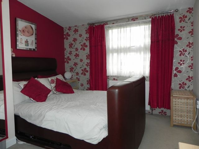  Image of 3 bedroom Terraced house for sale in The Seeleys Harlow CM17 at The Seeleys  Old Harlow, CM17 0AD
