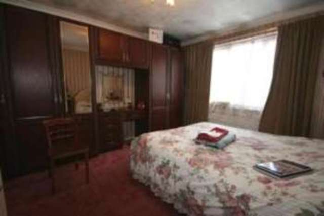  Image of 2 bedroom Bungalow for sale in The Square Pevensey Bay Pevensey BN24 at Pevensey Bay Pevensey Pevensey Bay, BN24 6SE