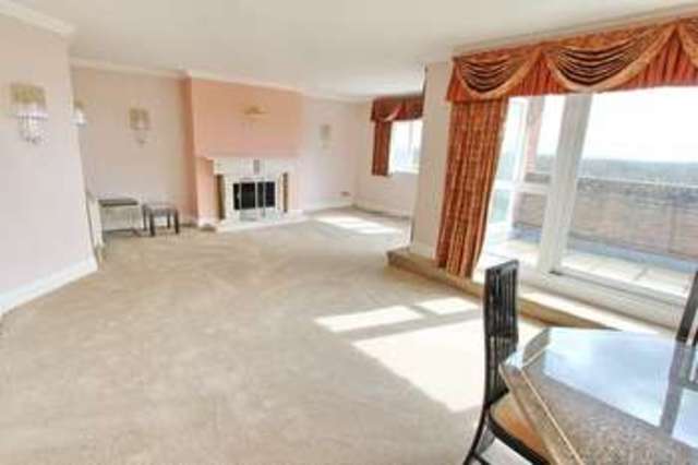  Image of 3 bedroom Flat for sale in The Square Ringley Chase Whitefield Manchester M45 at The Square Whitefield Manchester, M45 7UL