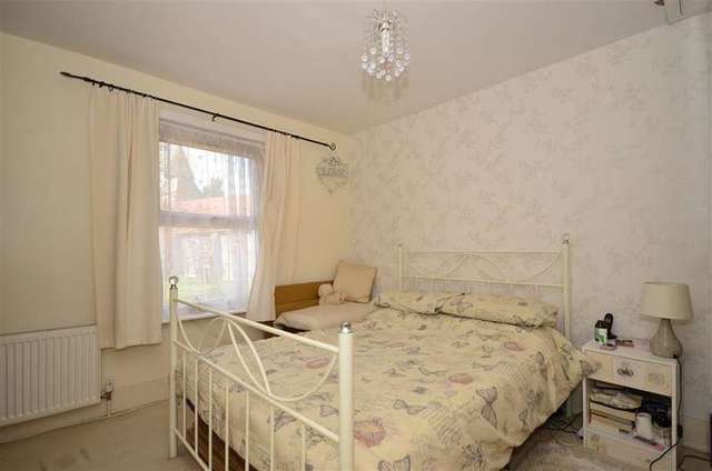 Image of 2 bedroom End of Terrace for sale in The Street Upchurch Sittingbourne ME9 at Upchurch Sittingbourne Upchurch, ME9 7AJ