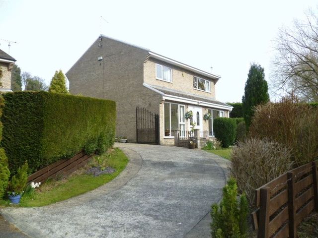  Image of 4 bedroom Detached house for sale in The Willows Bishop Auckland DL14 at The Willows  Bishop Auckland, DL14 7HH