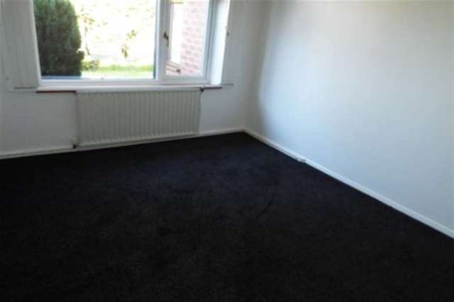  Image of 4 bedroom Bungalow to rent in The Wood Longton Stoke-on-Trent ST3 at Stoke-on-Trent, ST3 6HR