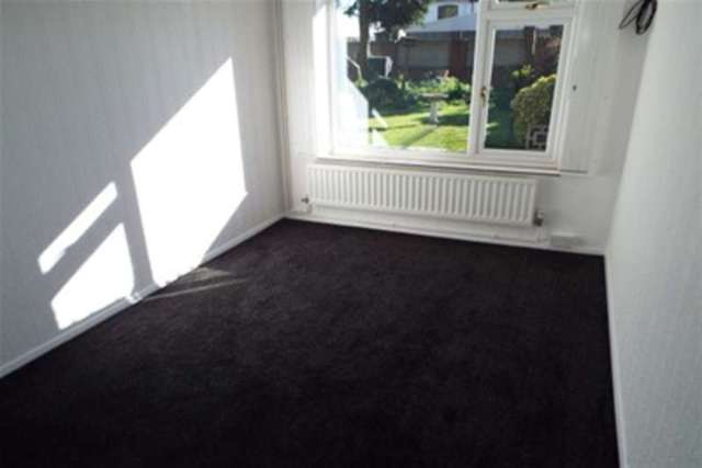  Image of 4 bedroom Bungalow to rent in The Wood Longton Stoke-on-Trent ST3 at Stoke-on-Trent, ST3 6HR