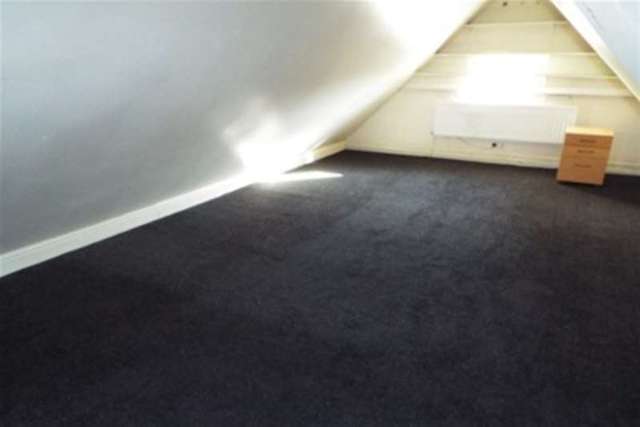  Image of 4 bedroom Bungalow to rent in The Wood Longton Stoke-on-Trent ST3 at Stoke-on-Trent, ST3 6HR