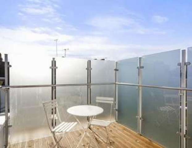  Image of 2 bedroom Flat to rent in Theobalds Road London WC1X at Theobalds Road  London, WC1X 8SP