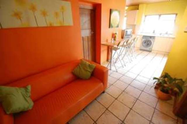  Image of 4 bedroom Semi-Detached house for sale in Thornaby Road Thornaby Stockton-on-Tees TS17 at Thornaby Road Thornaby Stockton-On-Tees, TS17 8QN