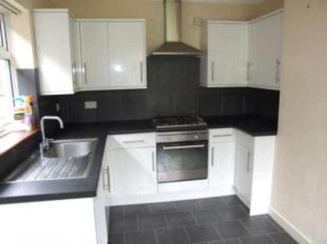  Image of 2 bedroom Bungalow for sale in Thornham Crescent Kirkby-in-Ashfield Nottingham NG17 at Kirkby-in-Ashfield Nottingham Kirkby in Ashfield, NG17 9GB