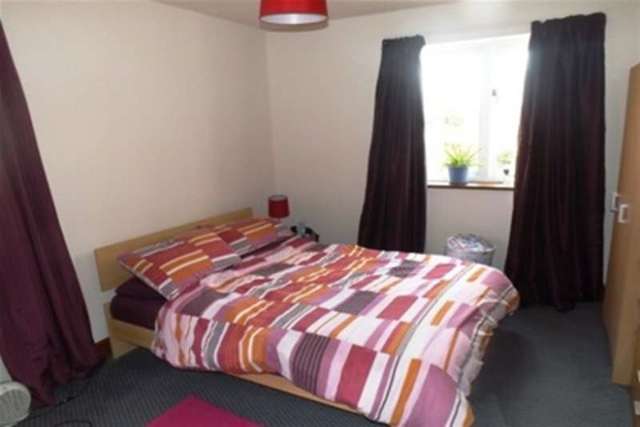  Image of 3 bedroom Detached house to rent in Toftwood Road Sheffield S10 at Sheffield, S10 1SJ