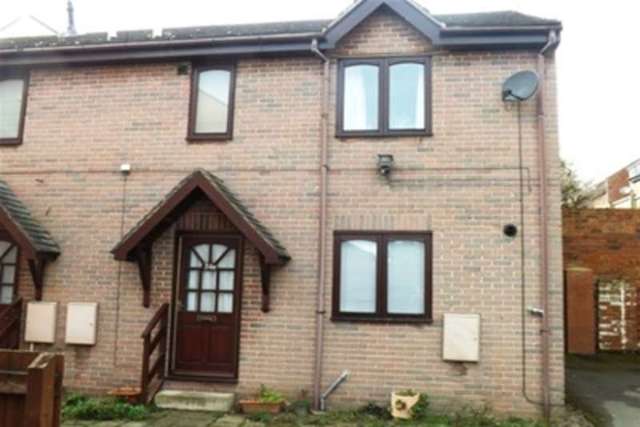 Image of 3 bedroom Detached house to rent in Toftwood Road Sheffield S10 at Sheffield, S10 1SJ