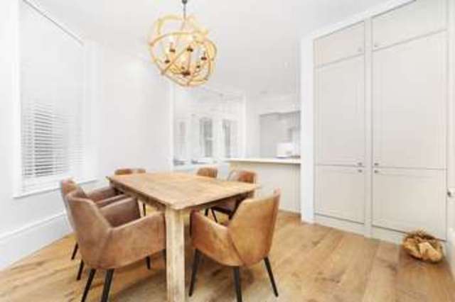  Image of 4 bedroom Flat for sale in Torrington Place London WC1E at Torrington Place  London, WC1E 7HE