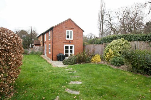 Image of 3 bedroom Detached house for sale in Manor Road Towersey Thame OX9 at Manor Road Towersey Thame, OX9 3QR
