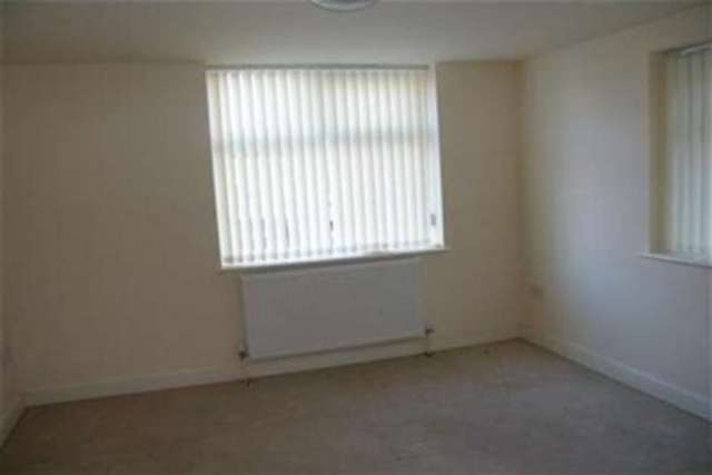  Image of 2 bedroom Property to rent in Trafford Street Preston PR1 at Preston, PR1 7QE