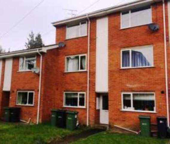  Image of 4 bedroom Terraced house for sale in Trelawney Close Worcester WR2 at Worcester Worcestershire St John
