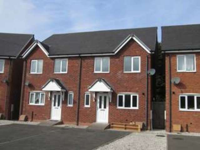  Image of 3 bedroom Semi-Detached house to rent in Trimpley Road Bartley Green Birmingham B32 at Trimpley Road  Birmingham, B32 3PE