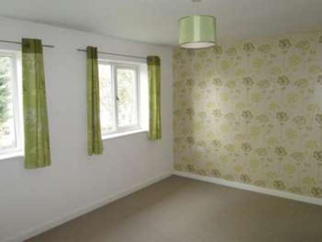  Image of 3 bedroom Semi-Detached house to rent in Trimpley Road Bartley Green Birmingham B32 at Trimpley Road  Birmingham, B32 3PE