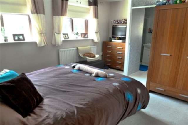  Image of 3 bedroom Detached house to rent in Turnberry Yate Bristol BS37 at Bristol, BS37 4ER
