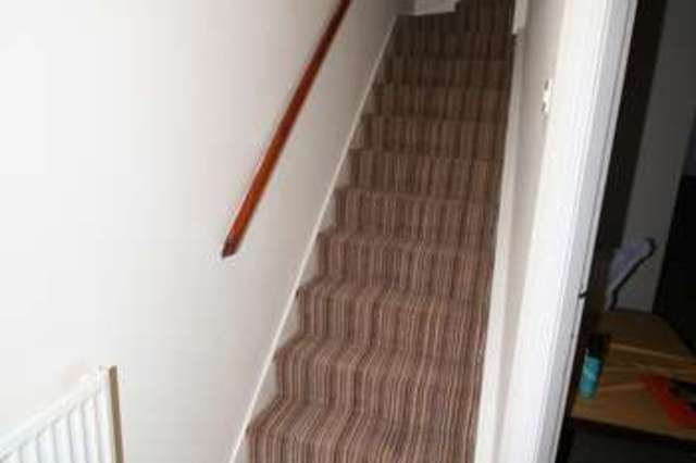  Image of 3 bedroom Semi-Detached house to rent in Twinegate Rochdale OL12 at Rochdale OL12 6DW Rochdale, OL12 6DW