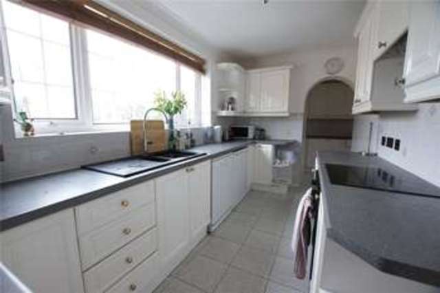  Image of 1 bedroom House Share to rent in Uplands Close Sandhurst GU47 at Sandhurst Berkshire Sandhurst, GU47 9DJ