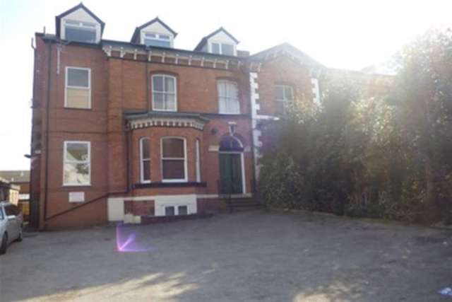  Image of 1 bedroom Flat to rent in Upper Chorlton Road Old Trafford Manchester M16 at Manchester, M16 0DE